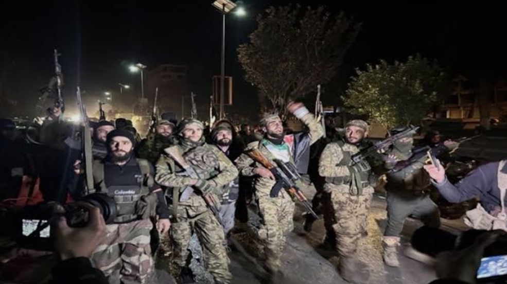 درعا تفتح الطريق… الساعات الأخيرة قبل انهيار سلطة الأسد